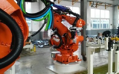 智能機(jī)械臂：驅(qū)動(dòng)制造業(yè)智能化升級(jí)的核心引擎